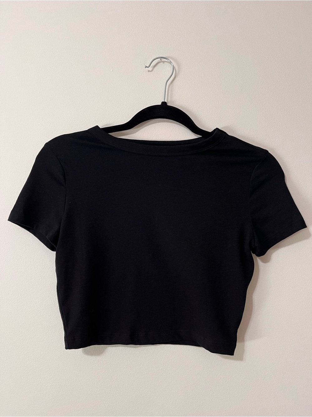 WILD FABLE Little Black Crewneck Tee Women’s Short Sleeve Crop T-shirt Sz S EUC